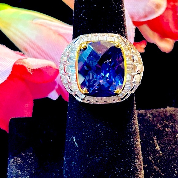 💜Baguette Crystals w/ Brilliant Purple Crystal - Stunning Sz. 6 - Brilliant - Picture 5 of 5